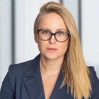 dr Agata Strojny-Nędza